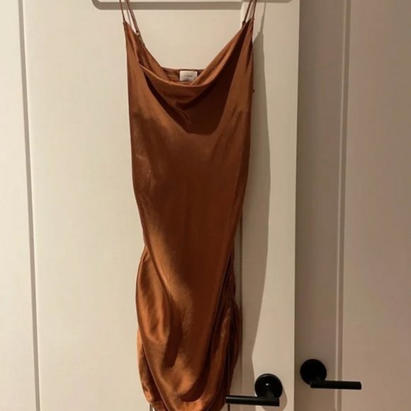 Aritzia Wilfred Only Ruched Slip Dress NWOT - Picture 4 of 6